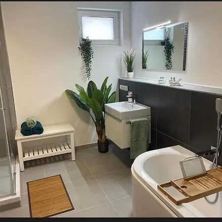 Haus Mira 아파트 *