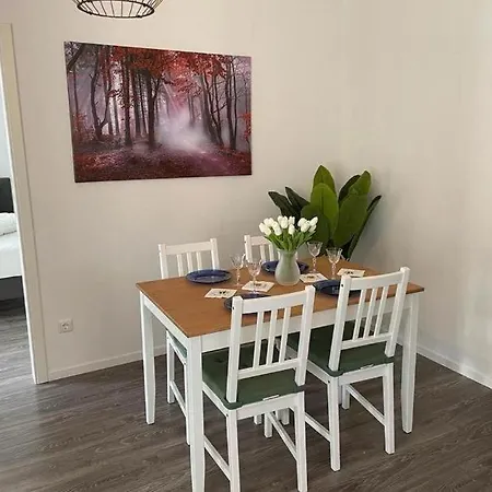 Haus Mira 아파트